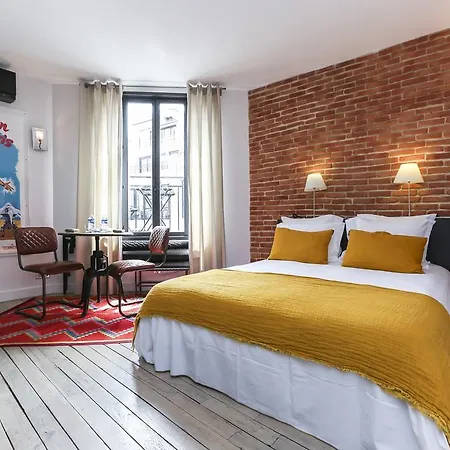 Bed & Breakfast Opera Grands Boulevards