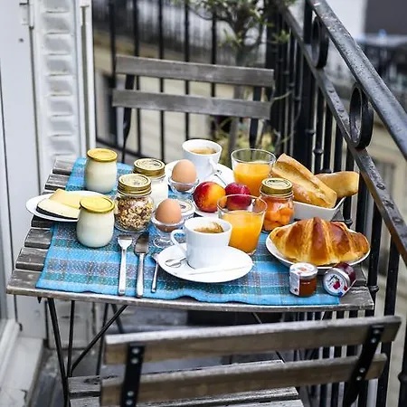 Opera Grands Boulevards Bed and breakfast